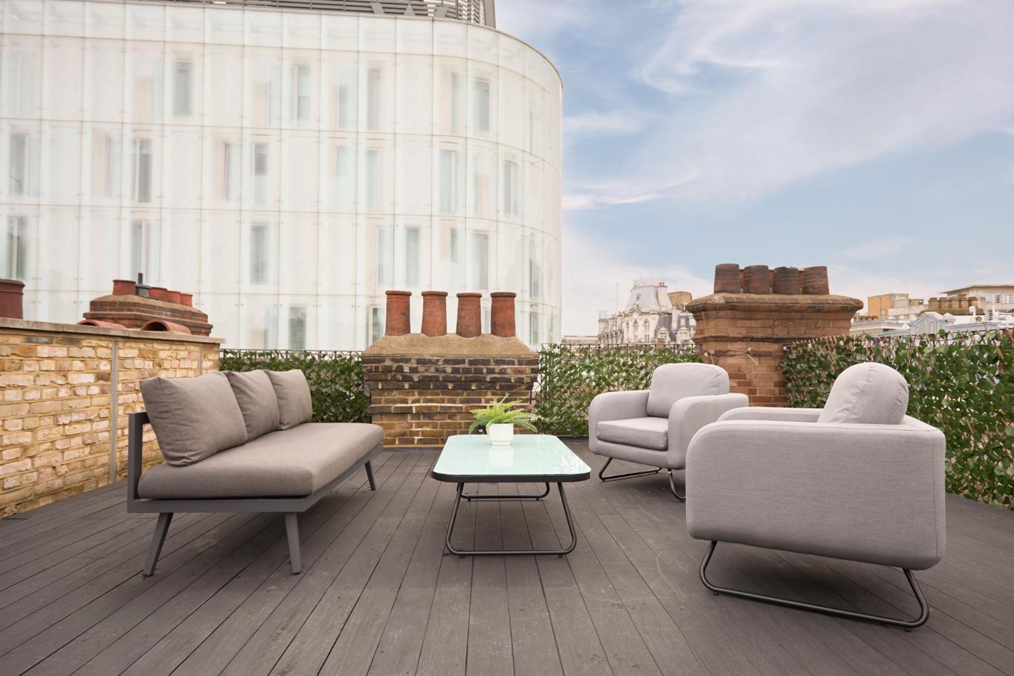 Be London - The Chinatown Residences Экстерьер фото
